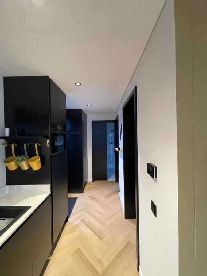 Edelhert, Moderne En Comfortabele Vakantiewoning Met Hottub! 에르멜로 외부 사진