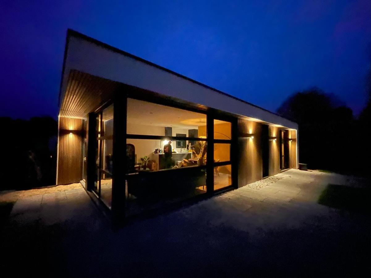Edelhert, Moderne En Comfortabele Vakantiewoning Met Hottub! 에르멜로 외부 사진