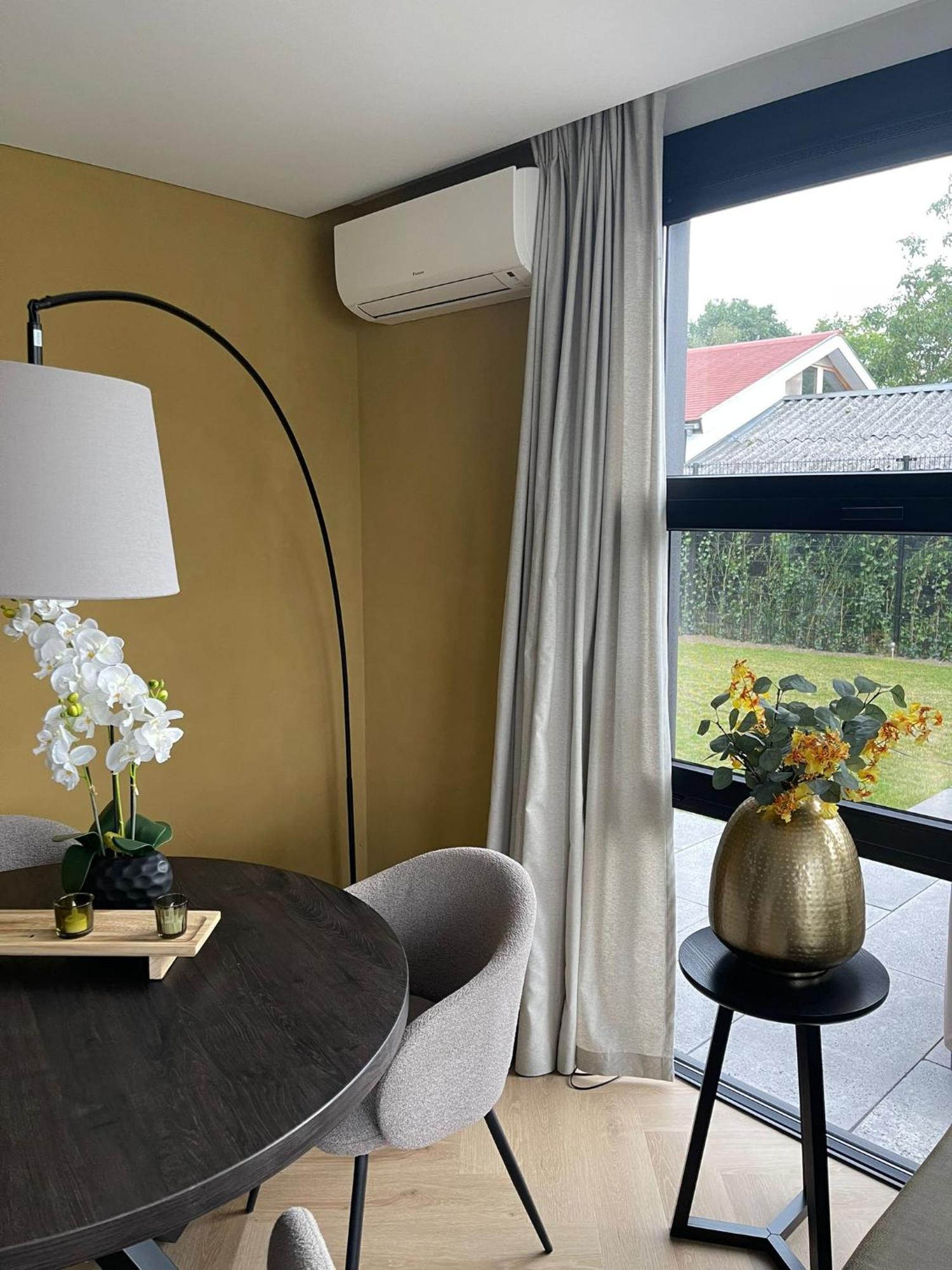 Edelhert, Moderne En Comfortabele Vakantiewoning Met Hottub! 에르멜로 외부 사진