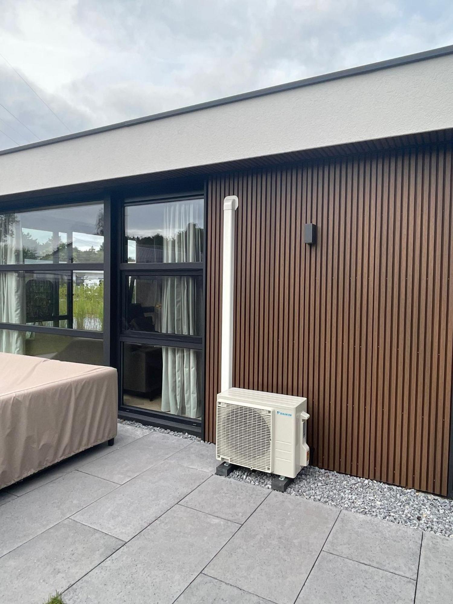 Edelhert, Moderne En Comfortabele Vakantiewoning Met Hottub! 에르멜로 외부 사진